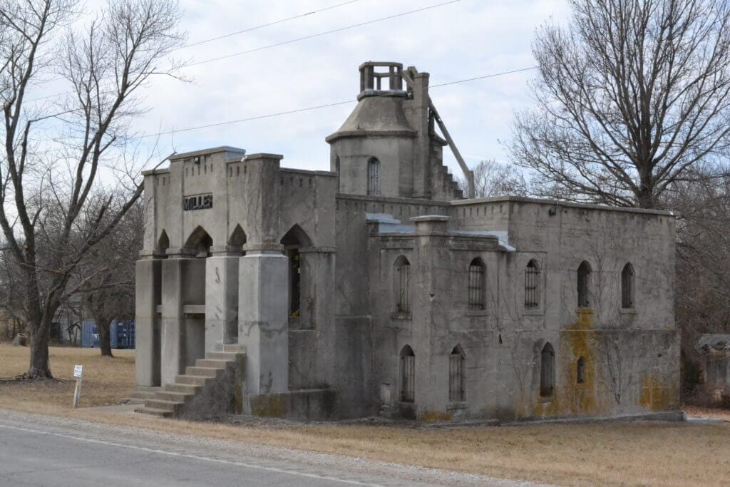Holden, Missouri Roofing Estimate